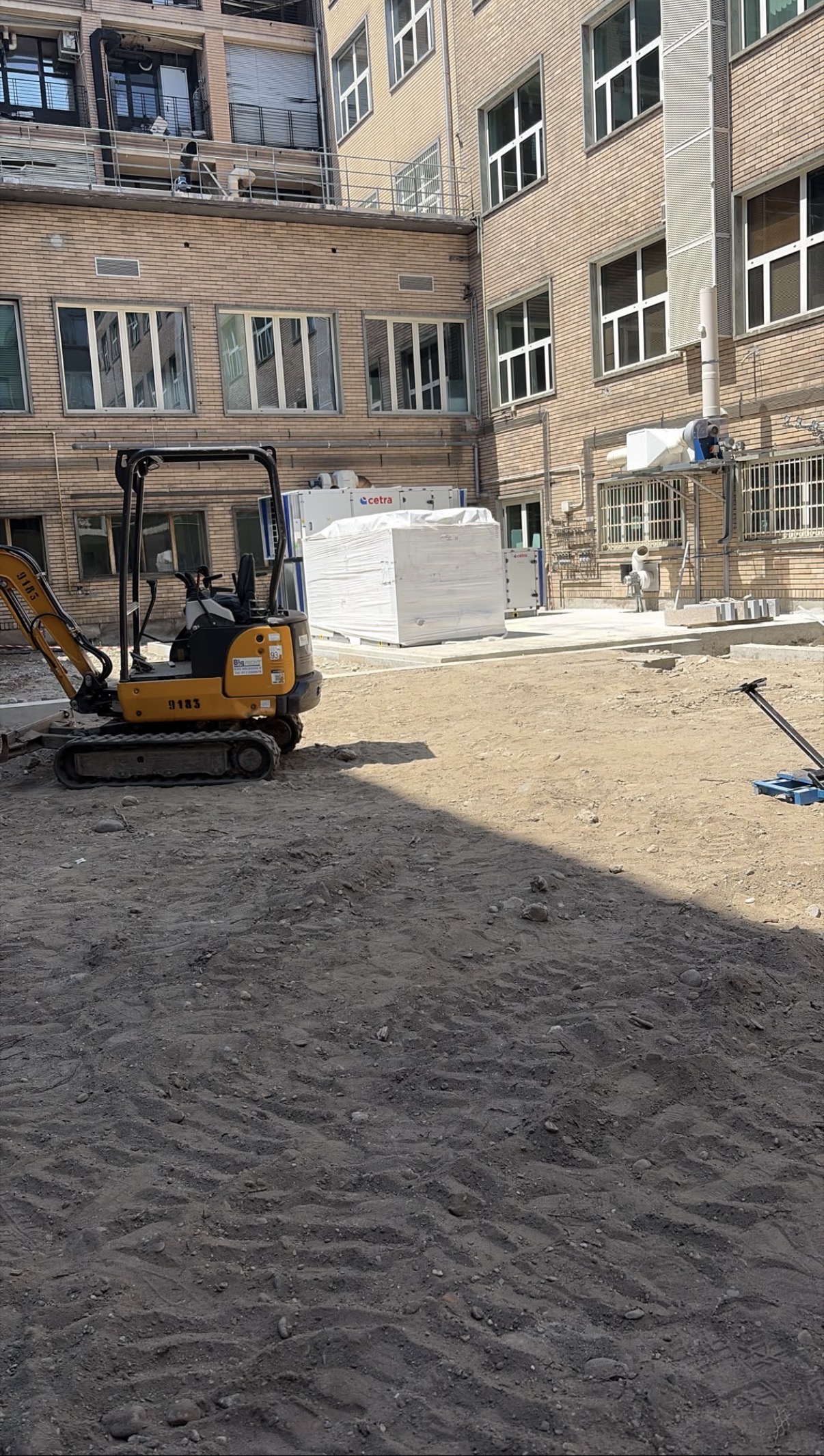Vista esterna di un cantiere